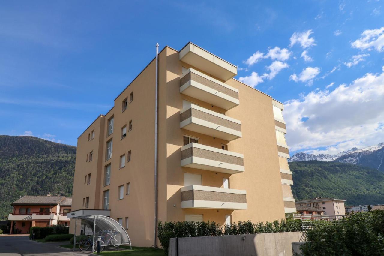 Modern Apartment Close To Martigny Train Station Dış mekan fotoğraf