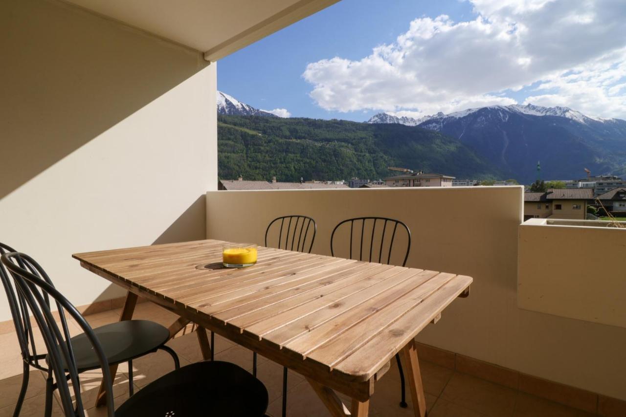 Modern Apartment Close To Martigny Train Station Dış mekan fotoğraf